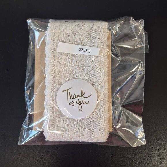 Lace, Vintage White 2" wide x 7 yds - Picture 2 of 3